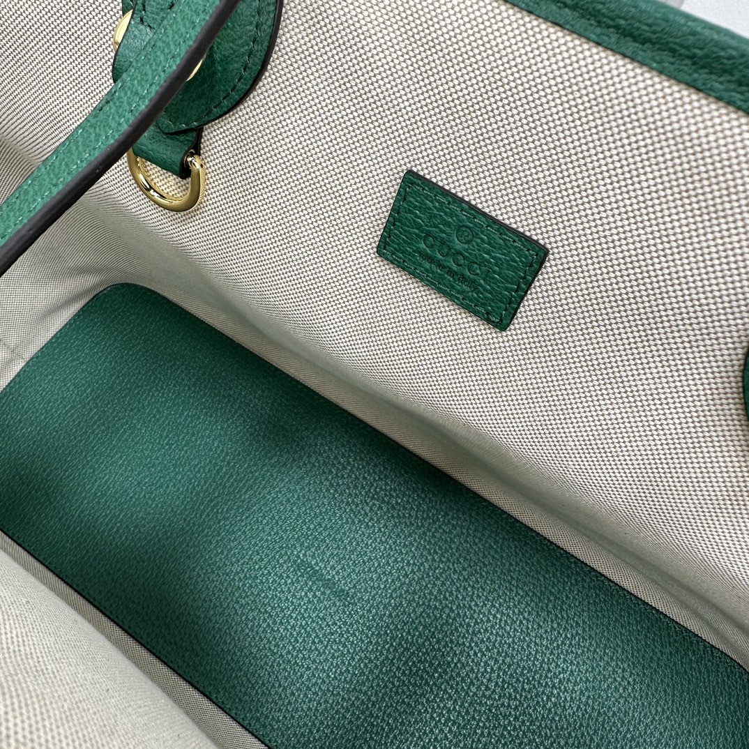 Gucci Shopping Bags